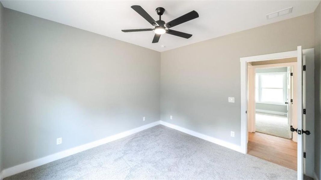 Spacious, unfurnished interior of a new home in , Bremen (Image 31).