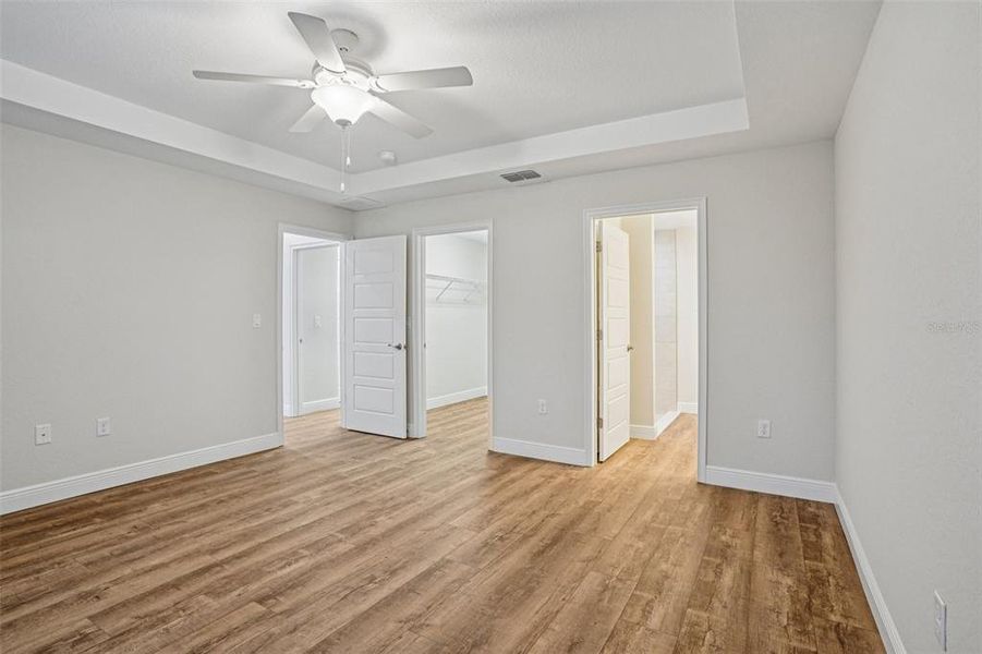 Spacious, unfurnished interior of a new home in , Citrus Springs (Image 26).