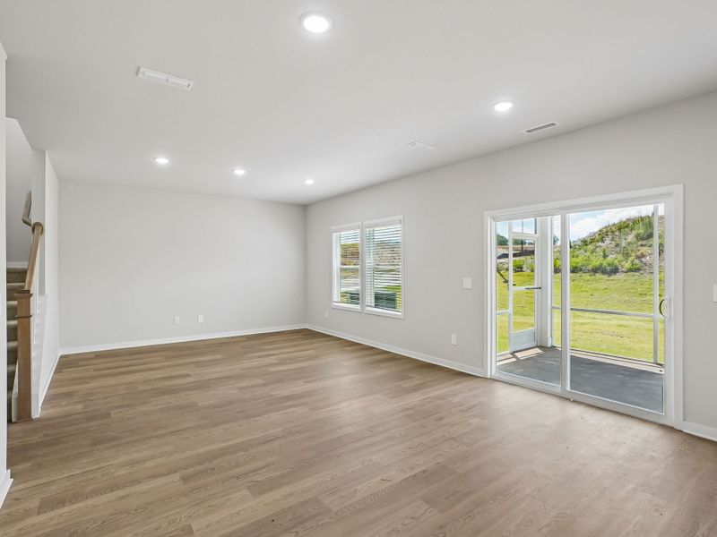 Spacious, unfurnished interior of a new home in The Heritage at Buffaloe Reserve, Raleigh (Image 10). Spacious, unfurnished interior of a new home in The Heritage at Buffaloe Reserve, Raleigh (Image 10).