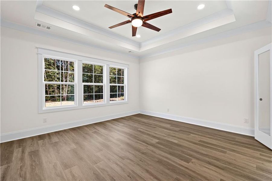 Spacious, unfurnished interior of a new home in , Fayetteville (Image 37).