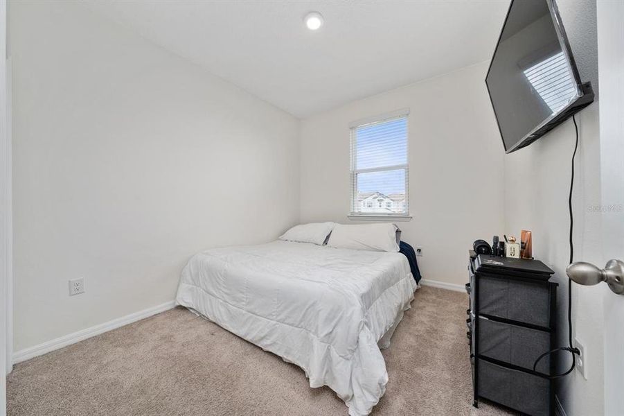 Furnished interior view inside a new home in , Kissimmee (Image 8).