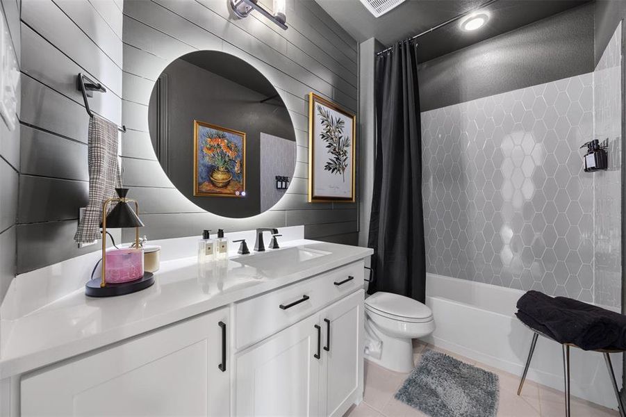 Furnished interior view inside a new home in Somercrest, Midlothian (Image 7).