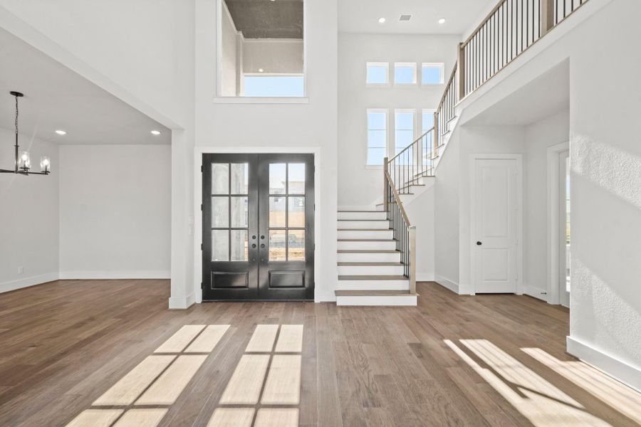 Spacious, unfurnished interior of a new home in Bridgeland, Cypress (Image 29). Spacious, unfurnished interior of a new home in Bridgeland, Cypress (Image 29).