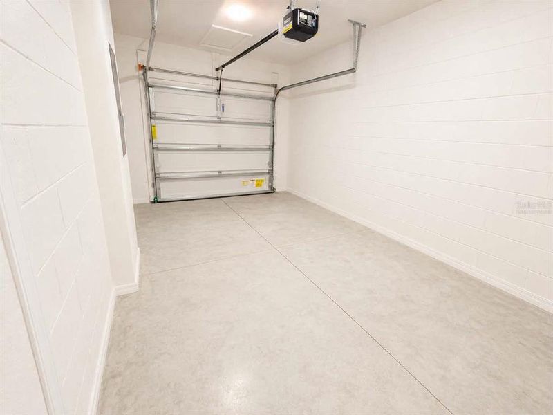 Spacious, unfurnished interior of a new home in Rivers Edge, Edgewater (Image 33).