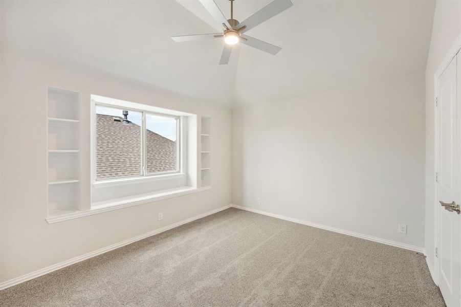 Spacious, unfurnished interior of a new home in Country Lakes Classic 60, Argyle (Image 29).