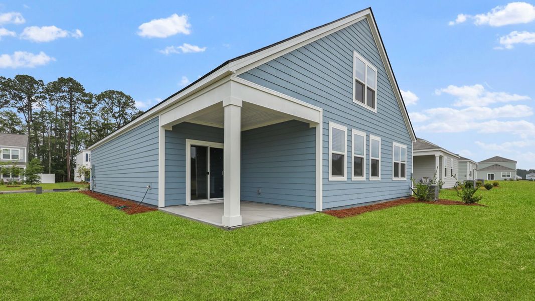 Representative exterior details of a home built from the ARCHER-EXP by D.R. Horton in Hillcrest, Ravenel (Image 2).