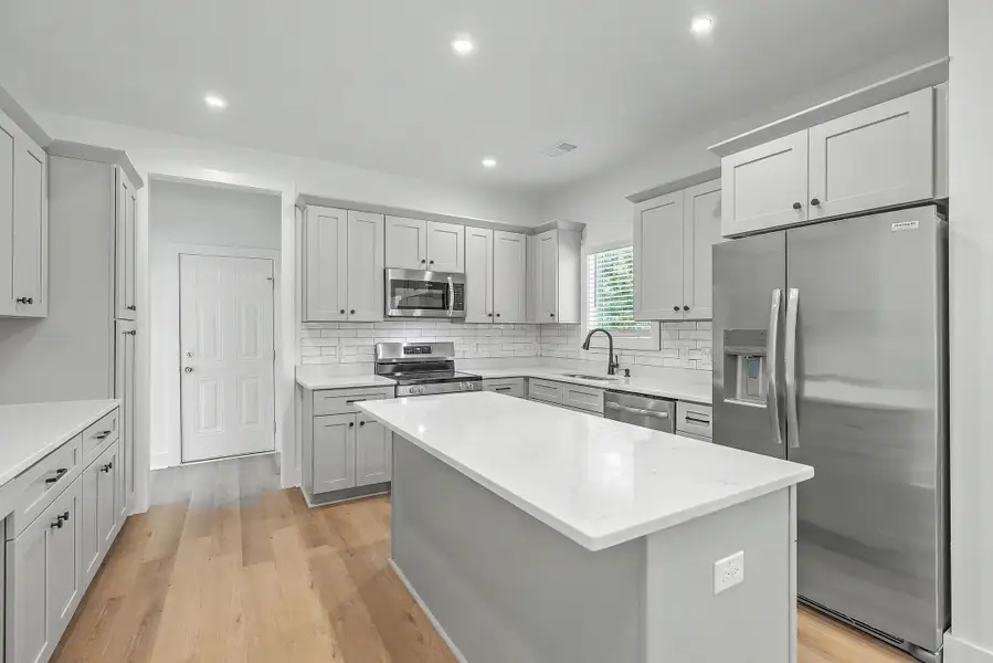 Furnished interior view inside a new home in , Walterboro (Image 5).