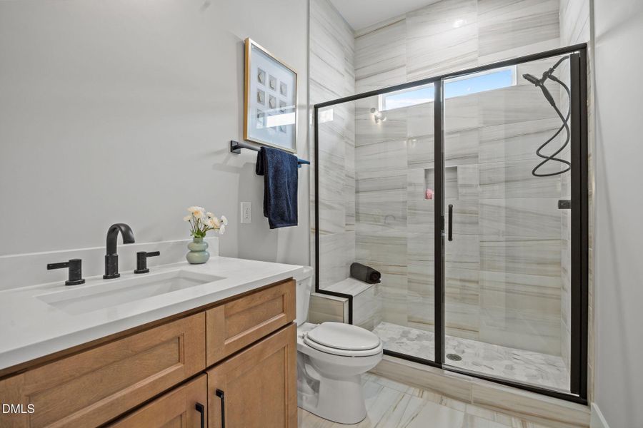 30-web-or-mls-IMG_4003 30-web-or-mls-IMG_4003