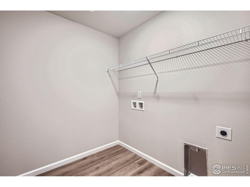 Spacious, unfurnished interior of a new home in Johnstown Village, Johnstown (Image 23).