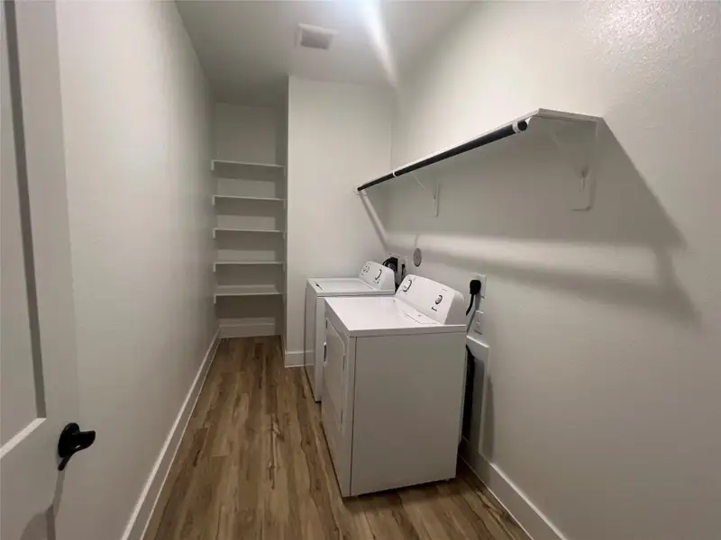 Furnished interior view inside a new home in Sorella 50s, Tomball (Image 6). Furnished interior view inside a new home in Sorella 50s, Tomball (Image 6).