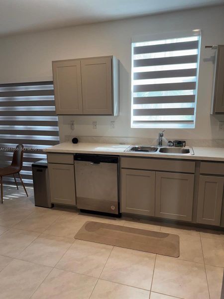 Furnished interior view inside a new home in , Pompano Beach (Image 9).