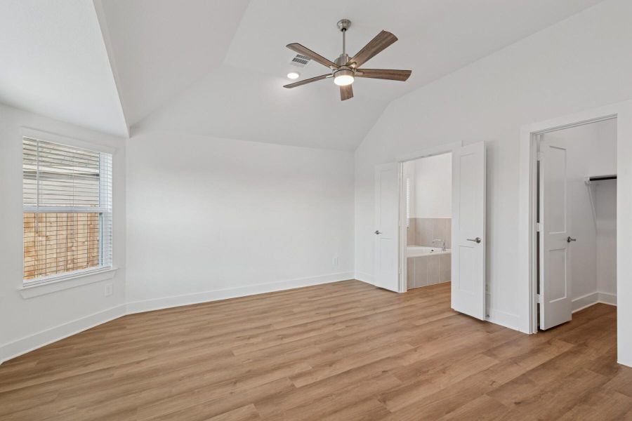 Spacious, unfurnished interior of a new home in Lone Star Landing, Montgomery (Image 7). Spacious, unfurnished interior of a new home in Lone Star Landing, Montgomery (Image 7).