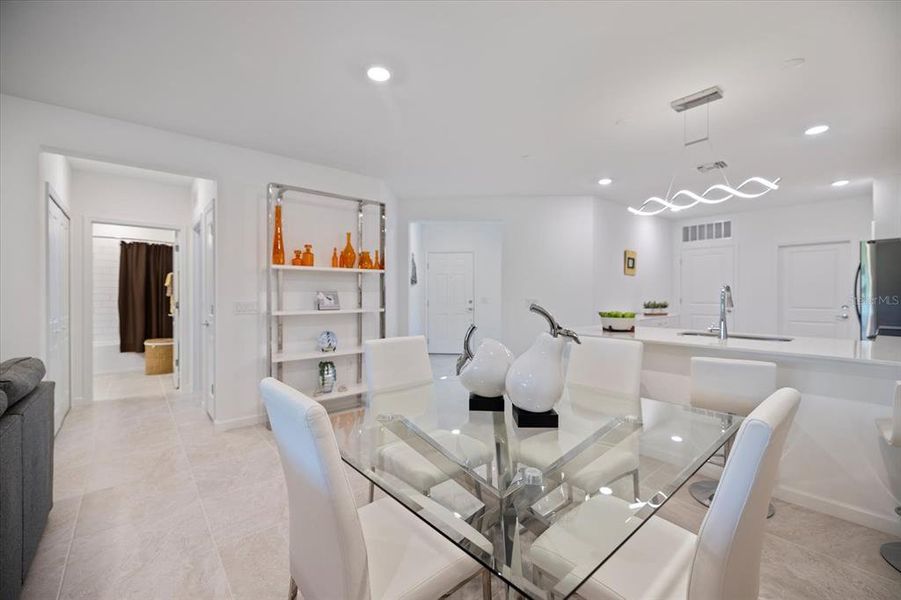 Furnished interior view inside a new home in , Sarasota (Image 4).