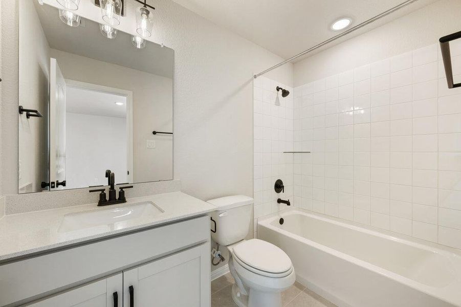 Furnished interior view inside a new home in Patterson Ranch, Georgetown (Image 11).