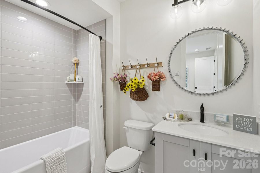 1 of 2 upstairs full bathrooms