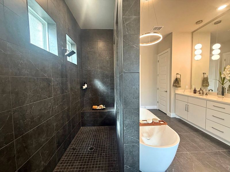 Furnished interior view inside a new home in Crescent Bluff, Georgetown (Image 18).