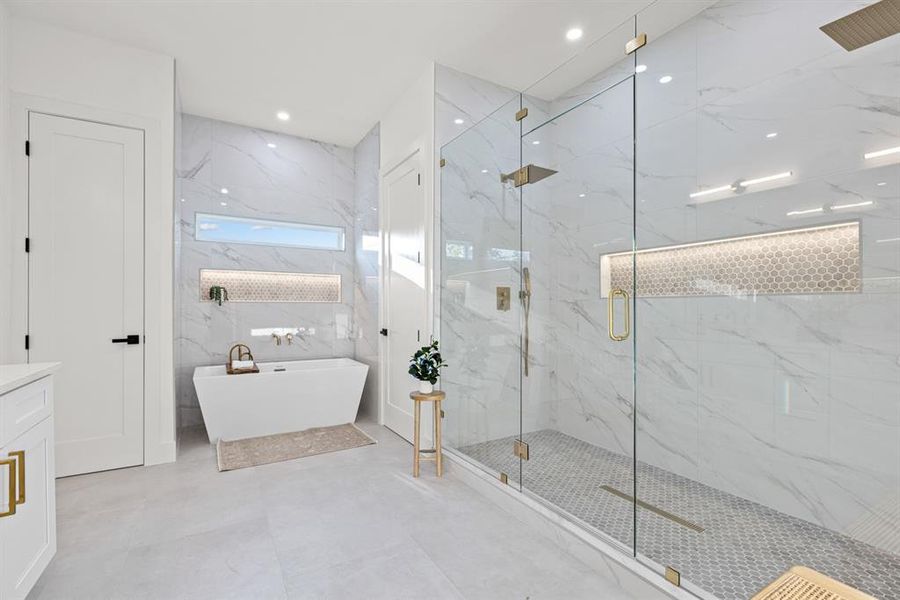 Furnished interior view inside a new home in , Dallas (Image 10).