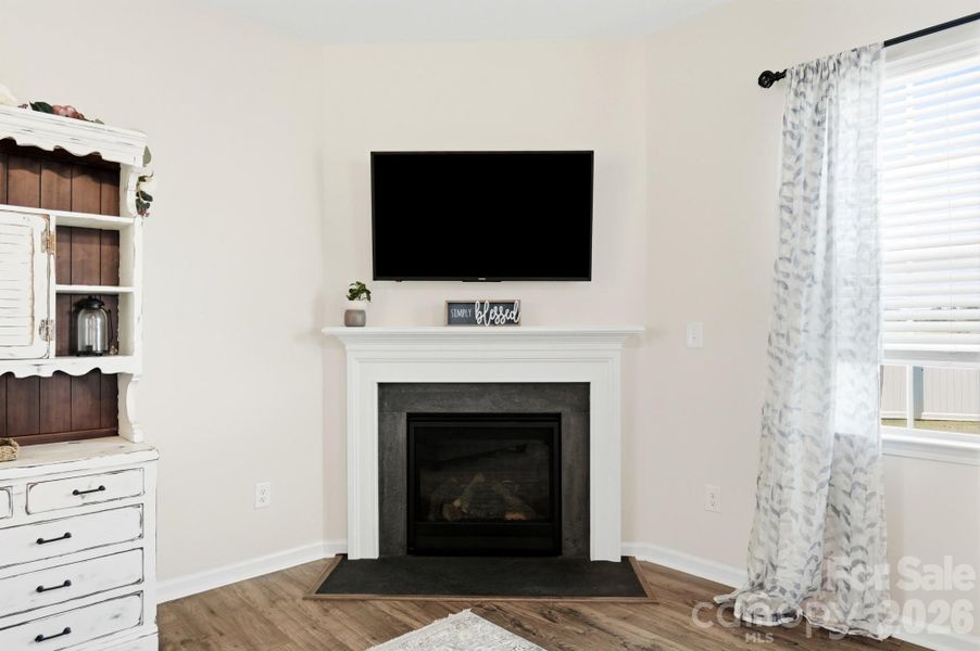 Cozy up beside the gas fireplace and enjoy relaxing evenings at home. Cozy up beside the gas fireplace and enjoy relaxing evenings at home.