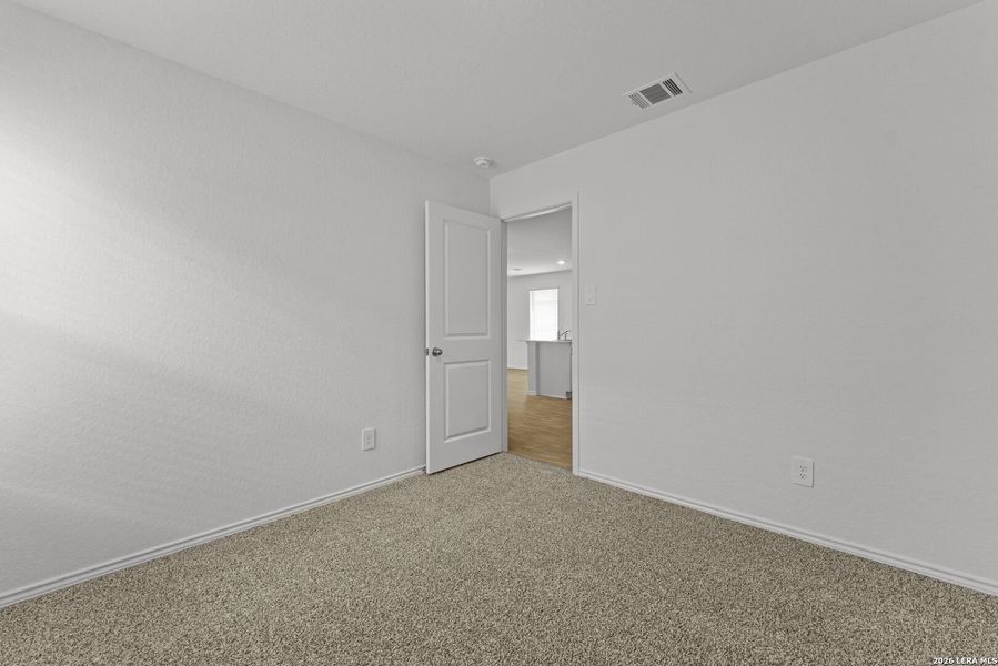 Spacious, unfurnished interior of a new home in Hickory Ridge, Elmendorf (Image 32). Spacious, unfurnished interior of a new home in Hickory Ridge, Elmendorf (Image 32).