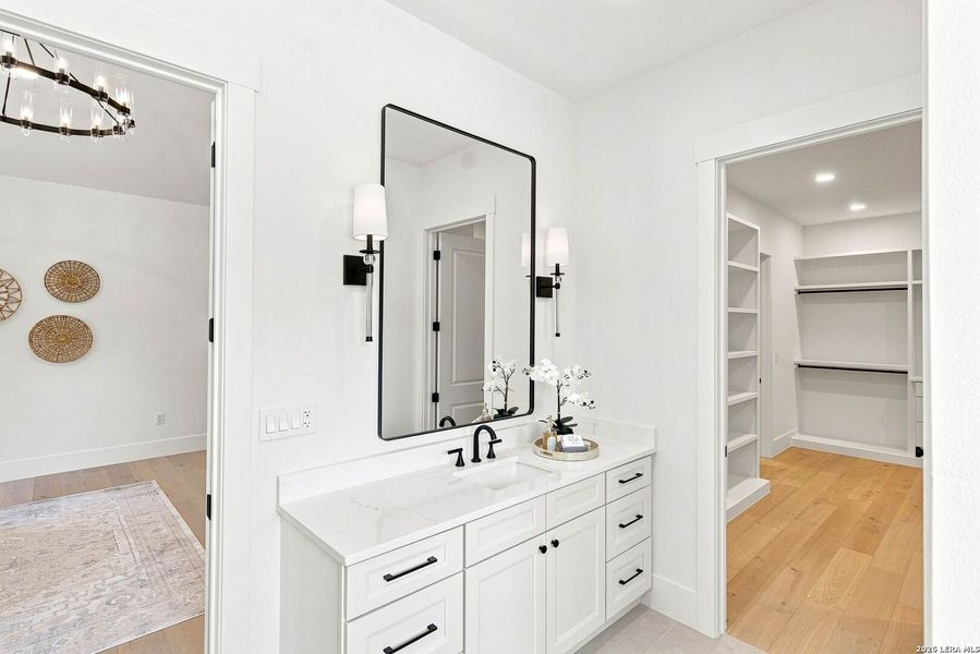 Furnished interior view inside a new home in , Boerne (Image 31).
