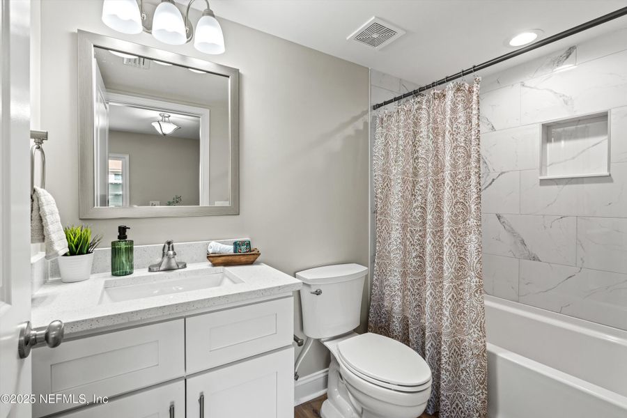 Furnished interior view inside a new home in , Jacksonville (Image 21).