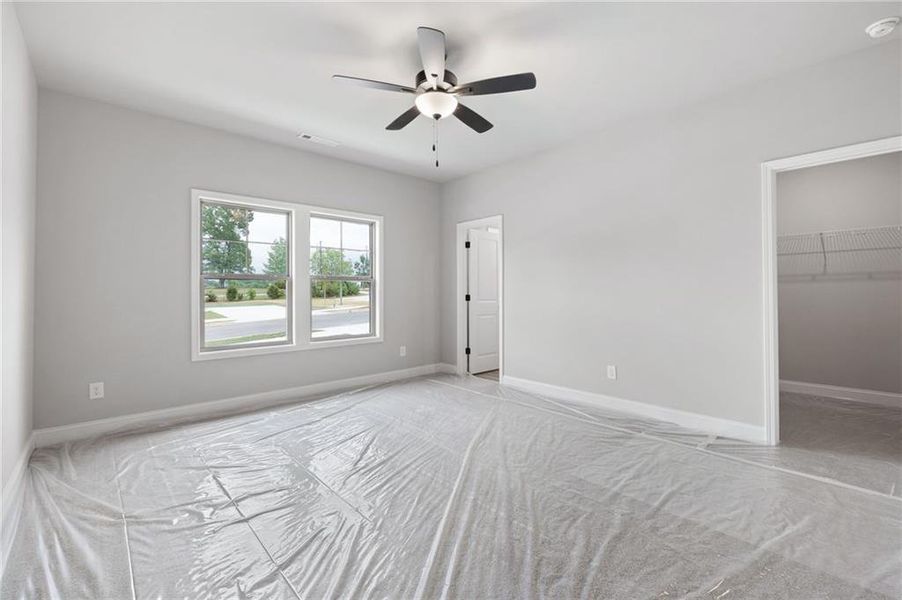 Spacious, unfurnished interior of a new home in , Carrollton (Image 23).