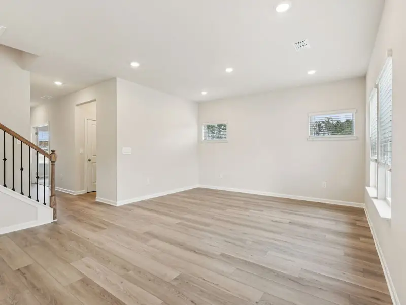 Spacious, unfurnished interior of a new home in Harmony Manor, Fairburn (Image 12).