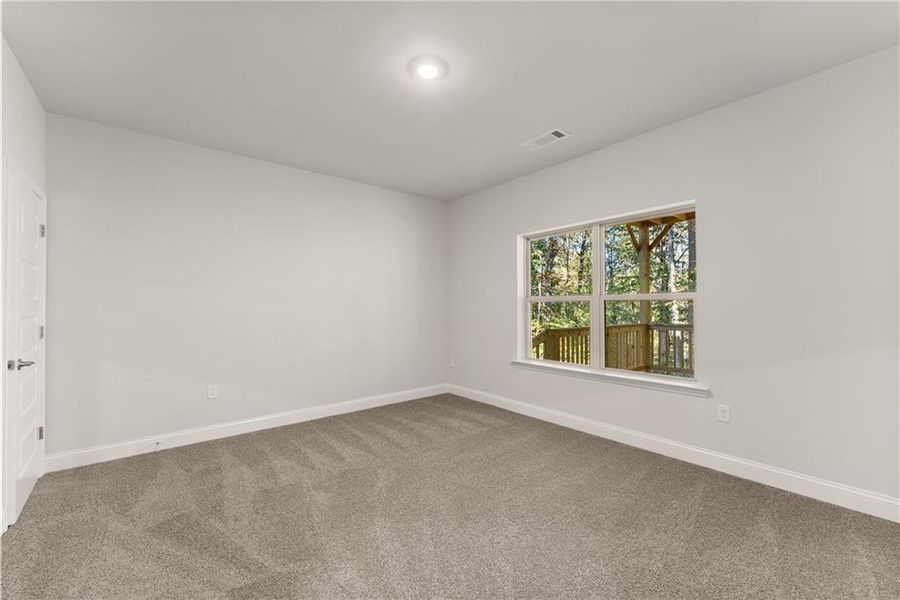 Spacious, unfurnished interior of a new home in Magnolia Villas, Cornelia (Image 18).