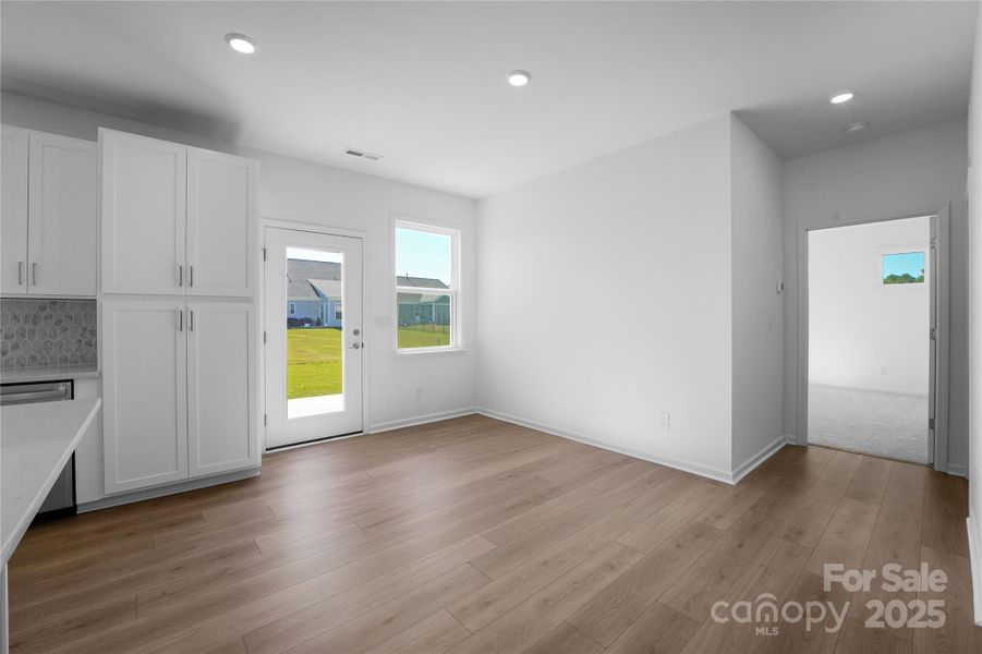 468 Sunharvest Lane ~ Ready Now 468 Sunharvest Lane ~ Ready Now