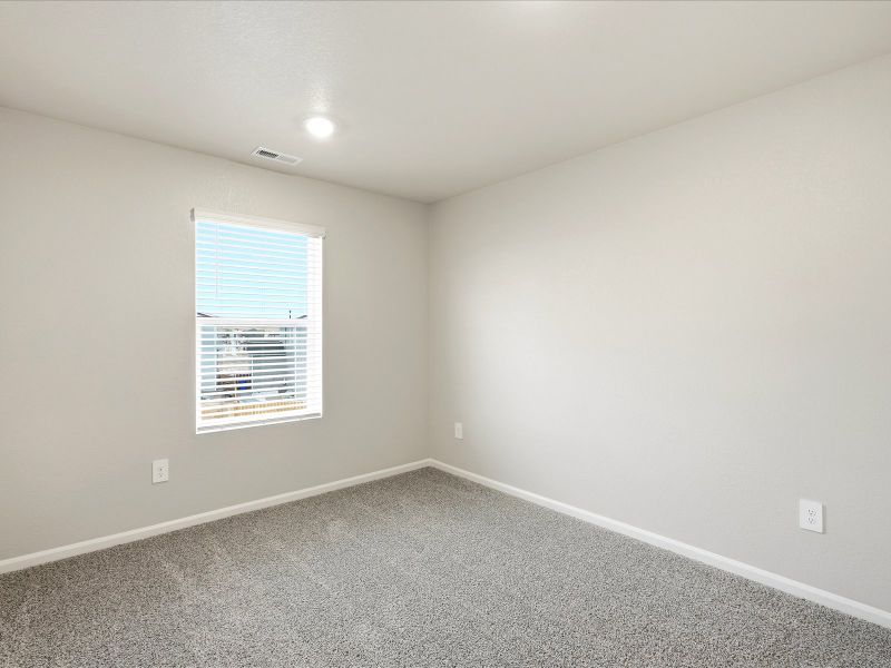 Spacious, unfurnished interior of a new home in Meridian Ranch, Peyton (Image 16).