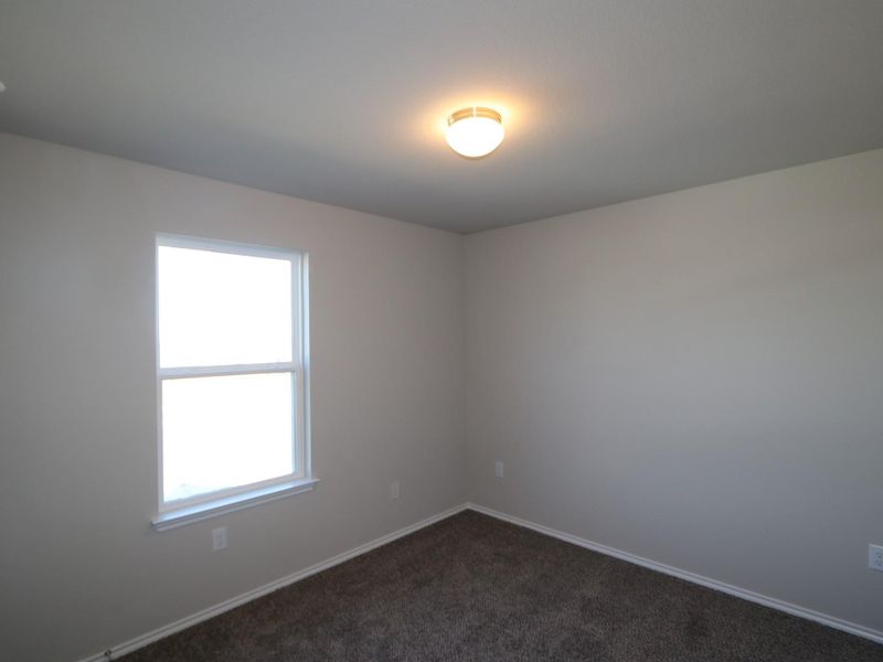 Spacious, unfurnished interior of a new home in Cascades at Onion Creek, Austin (Image 10).