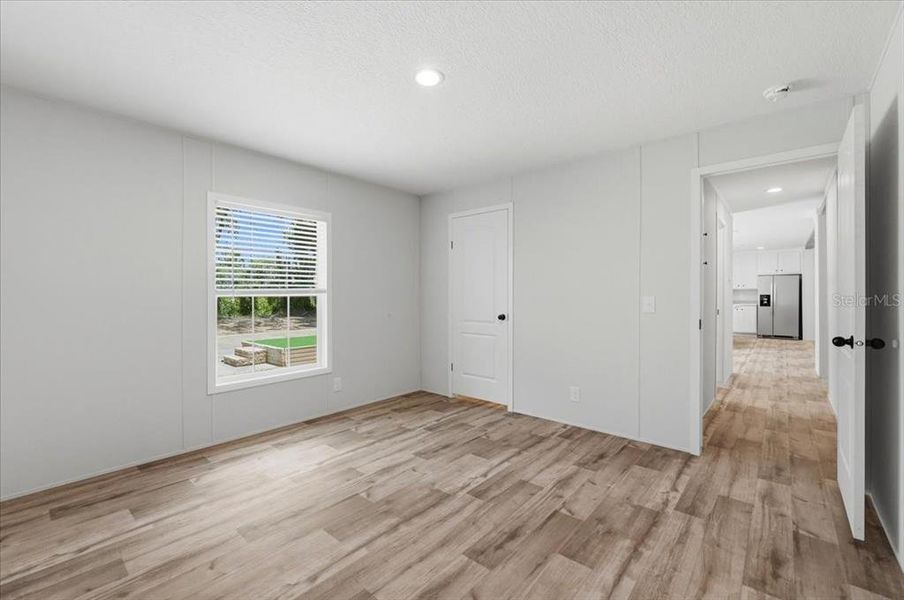 Spacious, unfurnished interior of a new home in , Zephyrhills (Image 46).