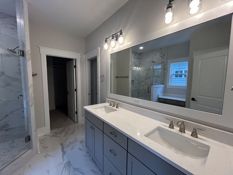 Furnished interior view inside a new home in Riverside Cove, Wilmington (Image 11).