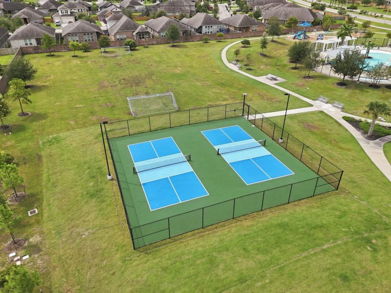 Tennis/Pickleball courts
