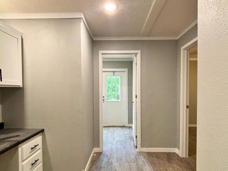 Spacious, unfurnished interior of a new home in , Kerens (Image 14).