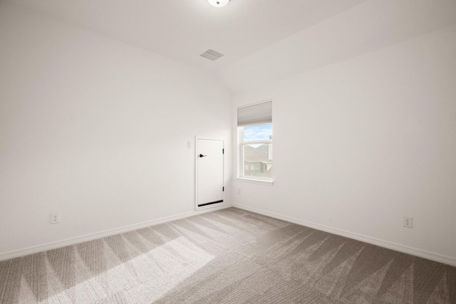 Two additional secondary bedrooms upstairs connect to a shared jack-n-jill ensuite bath (other bedroom not pictured) Two additional secondary bedrooms upstairs connect to a shared jack-n-jill ensuite bath (other bedroom not pictured)