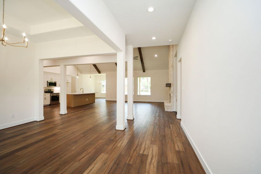 Spacious, unfurnished interior of a new home in , Magnolia (Image 19).
