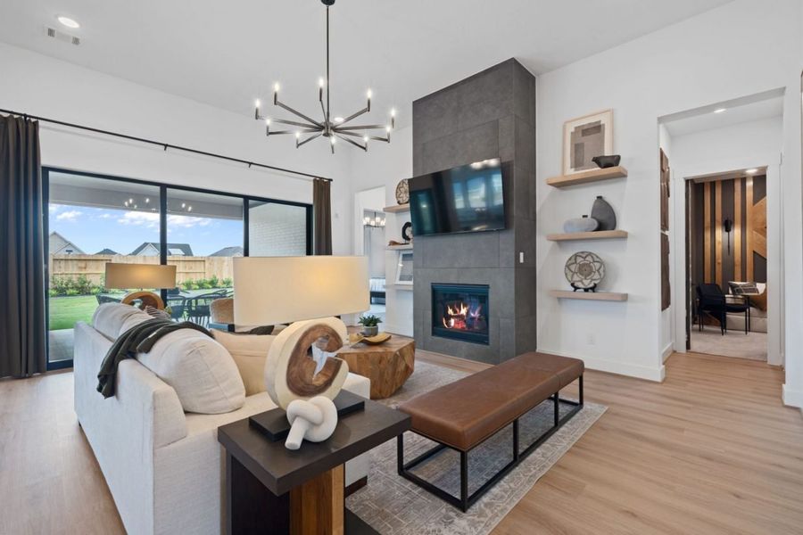 Representative furnished interior of a home built from the Riverwalk Katy Lakes 60s by Brohn Homes in Katy Lakes, Katy (Image 4).