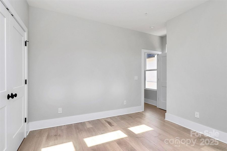 Spacious, unfurnished interior of a new home in , Charlotte (Image 27).