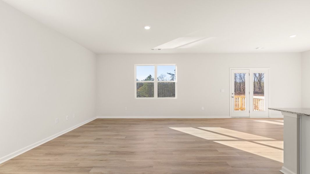 Spacious, unfurnished interior of a new home in Pointe Park, Union City (Image 13). Spacious, unfurnished interior of a new home in Pointe Park, Union City (Image 13).