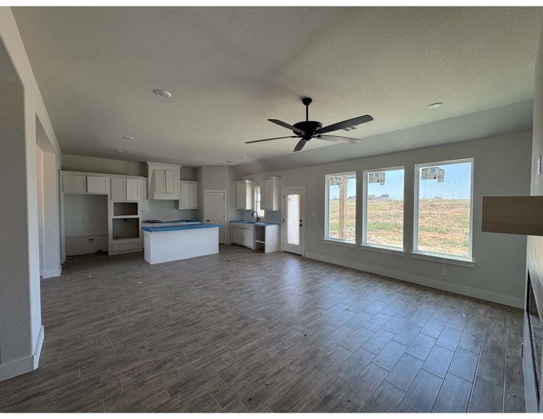 Spacious, unfurnished interior of a new home in Stagecoach Crossing, Bridgeport (Image 4). Spacious, unfurnished interior of a new home in Stagecoach Crossing, Bridgeport (Image 4).