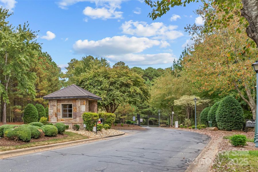 Anchors Landing is a Gated Community