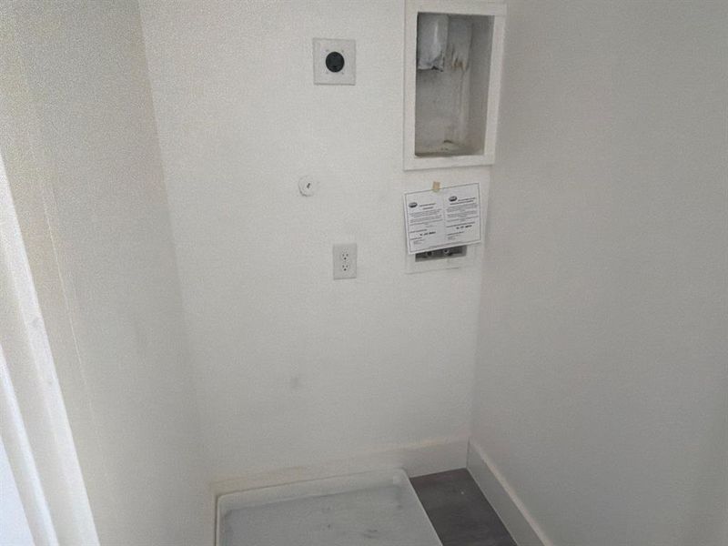 Image 27 of a home in .