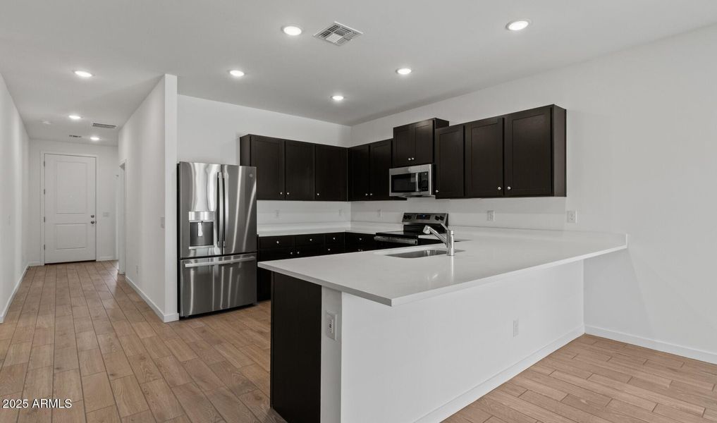 MR Lot #88 Kitchen 2 (Large) MR Lot #88 Kitchen 2 (Large)