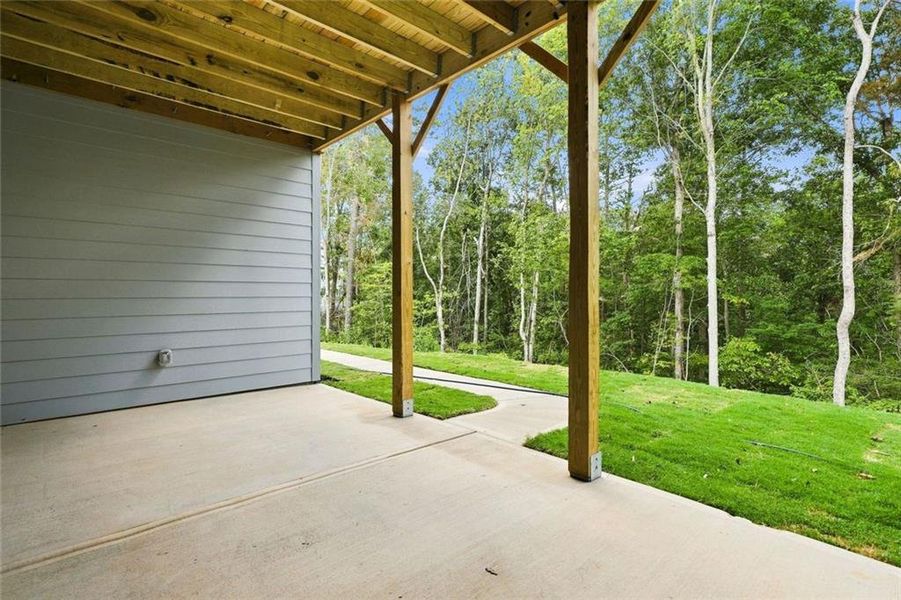 Exterior details and patio area of a home in , Ellijay (Image 3).