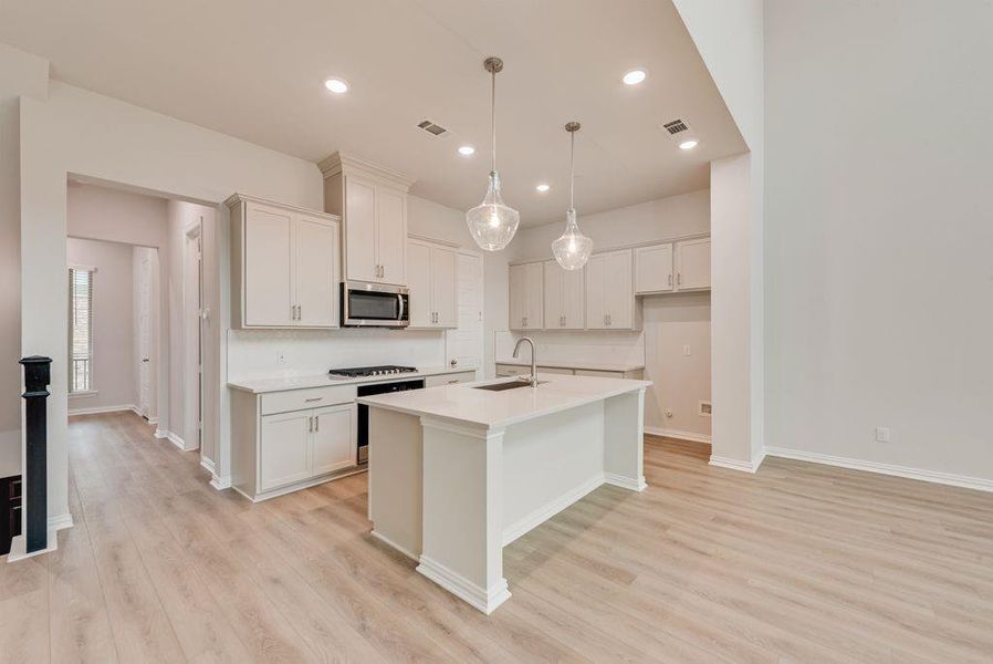 Furnished interior view inside a new home in , Frisco (Image 6).