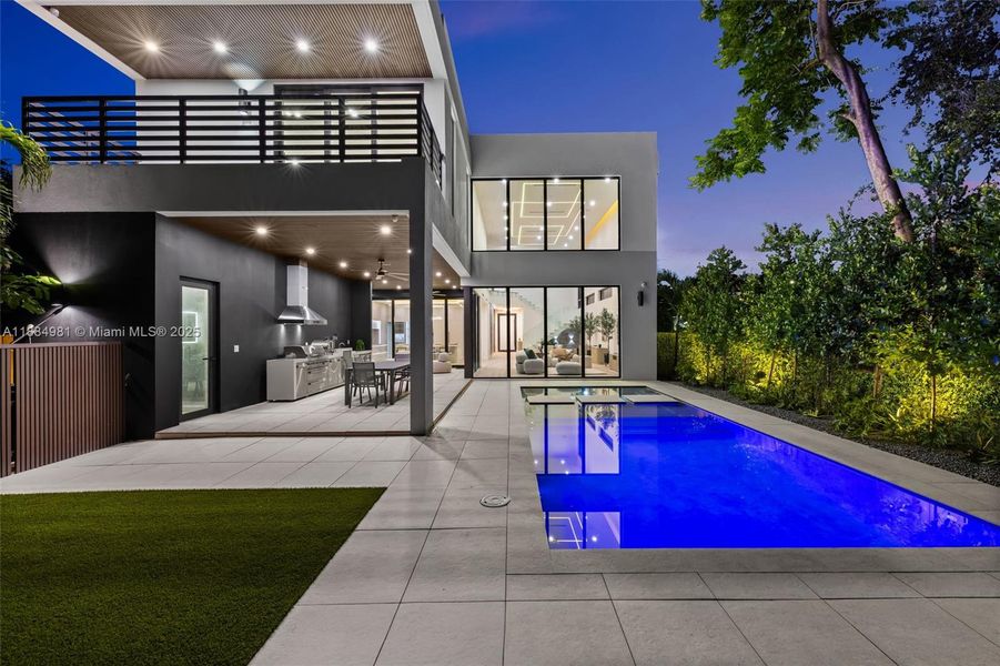 Image 61 of a home in . Image 61 of a home in .