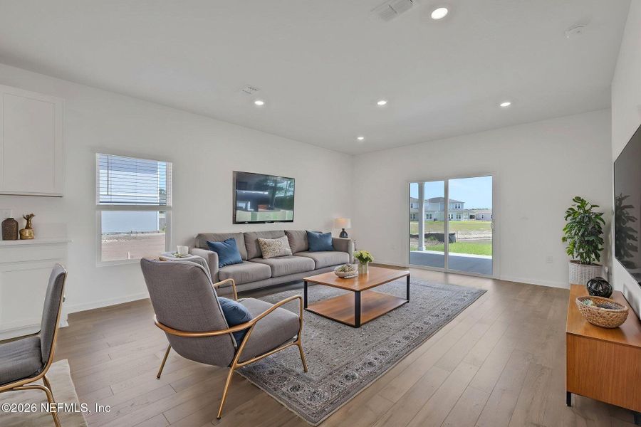 Furnished interior view inside a new home in Diamond Springs, Jacksonville (Image 9).