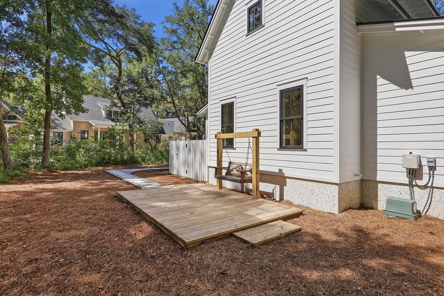 Exterior details and patio area of a home in , Seabrook (Image 34).