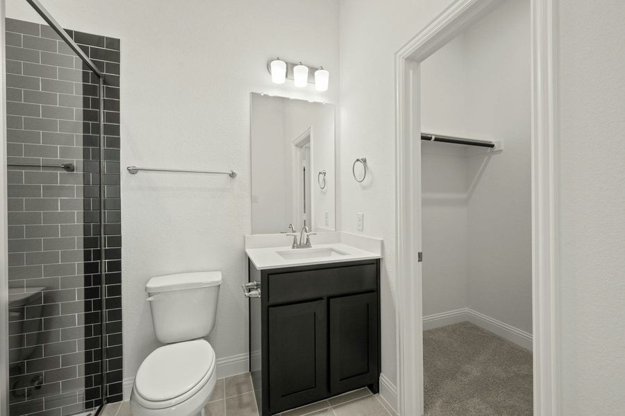Furnished interior view inside a new home in Kentsdale Farms, DeSoto (Image 19). Furnished interior view inside a new home in Kentsdale Farms, DeSoto (Image 19).